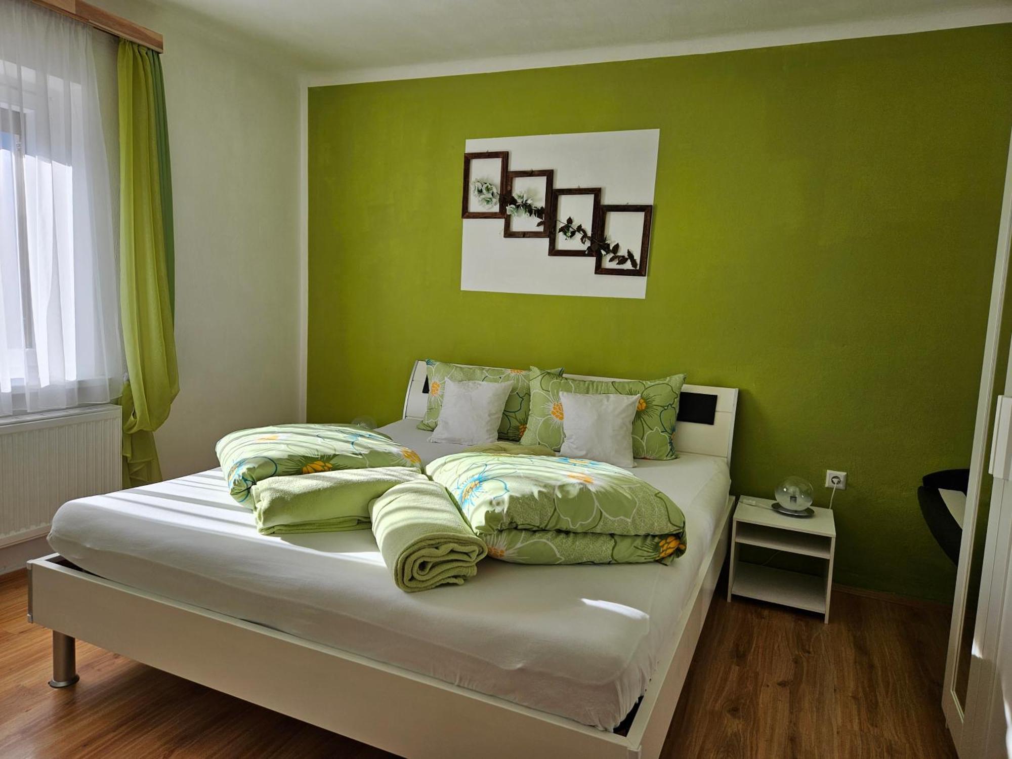 Haus Sunshine Apartment Hermagor-Pressegger See Luaran gambar